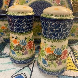 Polish Pottery Salt & Pepper Shaker